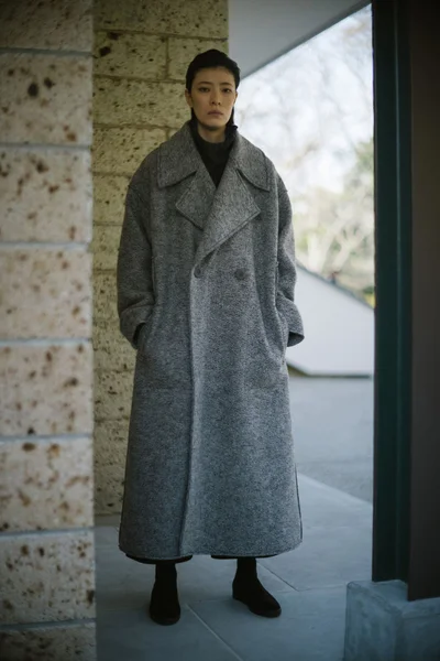 Look 9